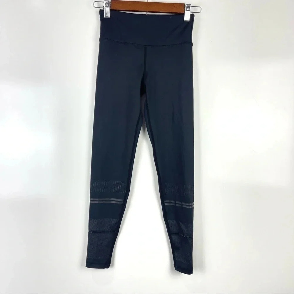 Lilybod Zahlee Running Leggings Black 3/4 Length Women's Size XS Gym Work Out - Picture 2 of 9